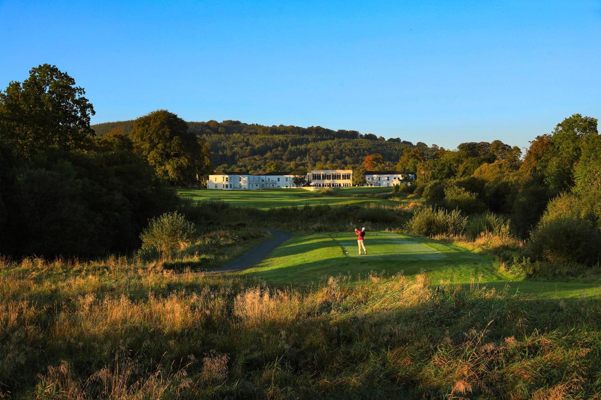 Tulfarris Hotel And Golf Resort Exteriör bild