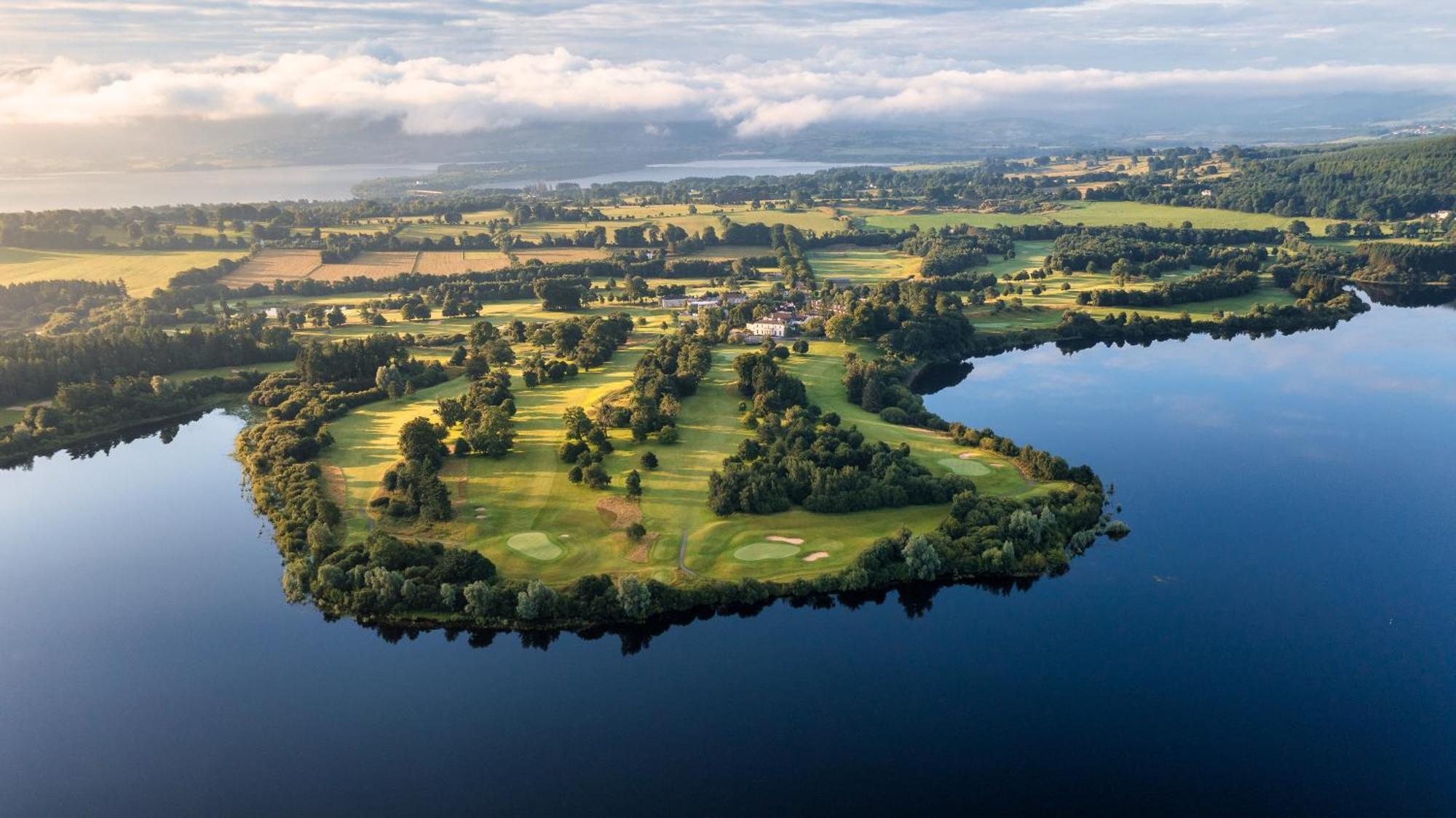 Tulfarris Hotel And Golf Resort Exteriör bild